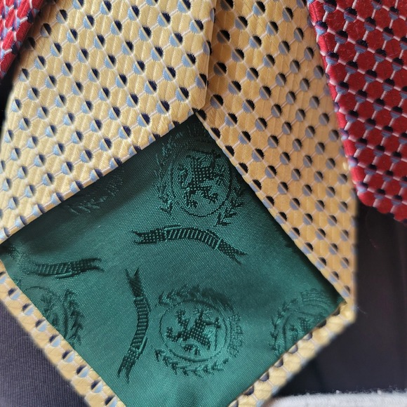 Tommy Hilfiger Men's Silk Tie Yellow Geometric Pattern Dress Necktie - Picture 3 of 4